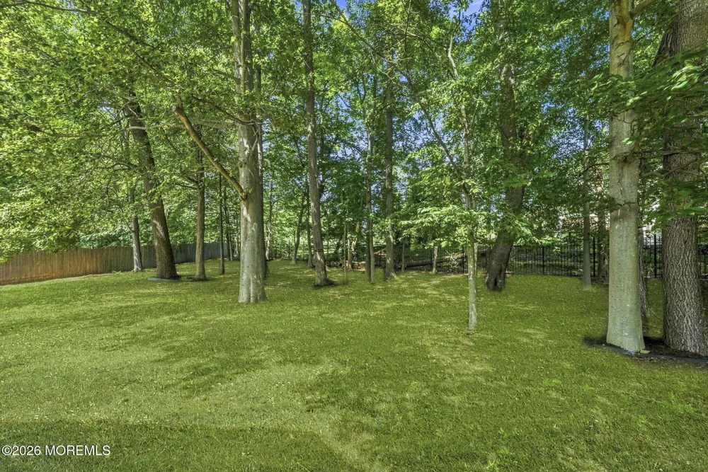 7 Mystic Cove Freehold, NJ 07728
