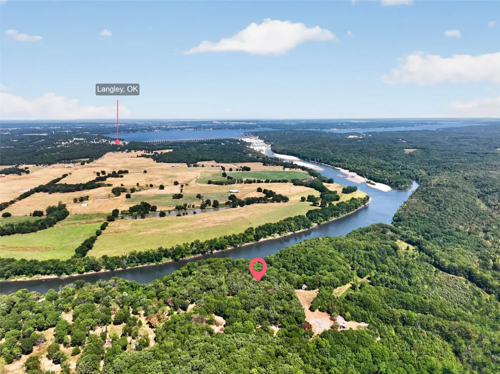 13063 E 403 ROAD Spavinaw, OK 74366