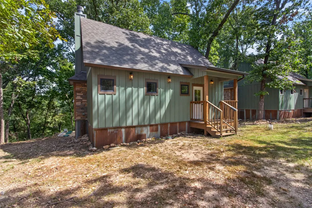 13063 E 403 ROAD Spavinaw, OK 74366