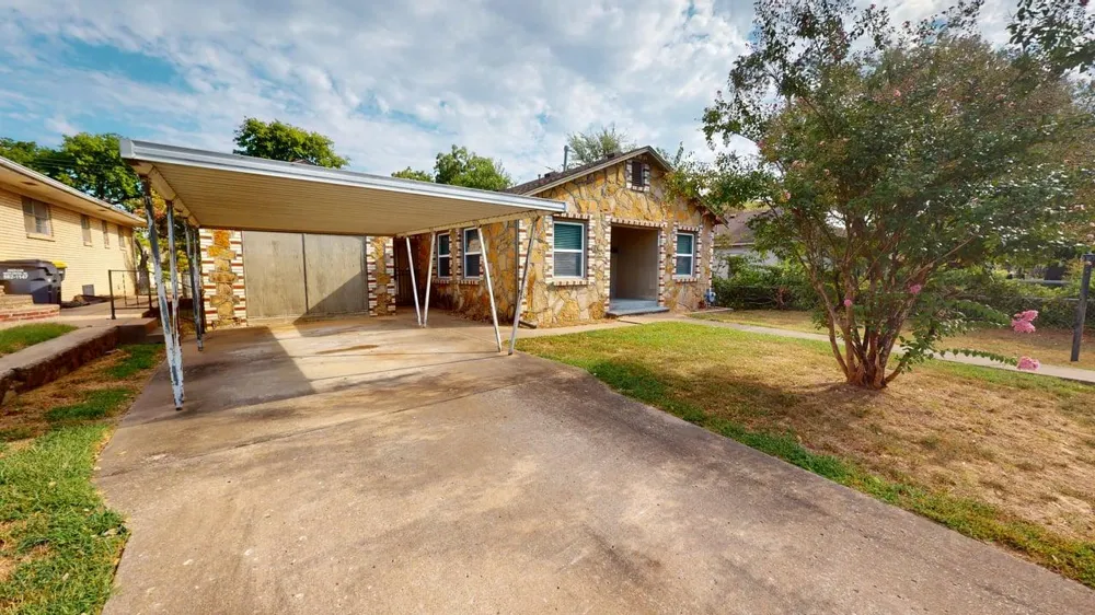 415 E Aquarium Place Jenks, OK 74037