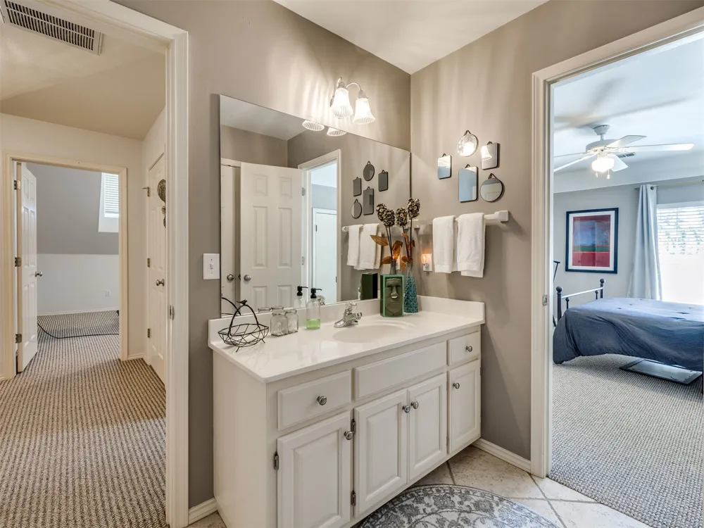9402 S Vandalia Avenue Tulsa, OK 74137