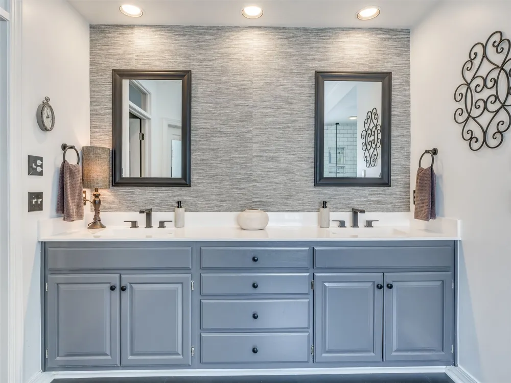 9402 S Vandalia Avenue Tulsa, OK 74137