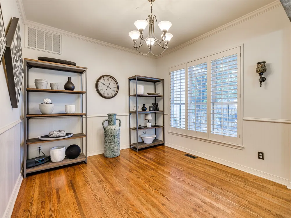 9402 S Vandalia Avenue Tulsa, OK 74137