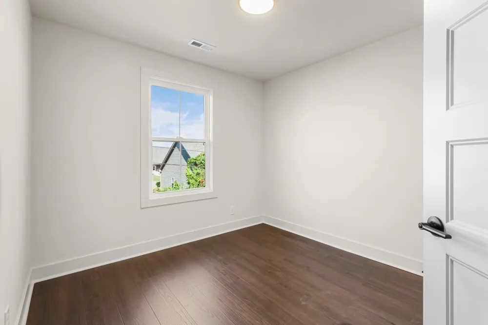 58 HOLLAND PARK WEST Clarksville, TN 37043