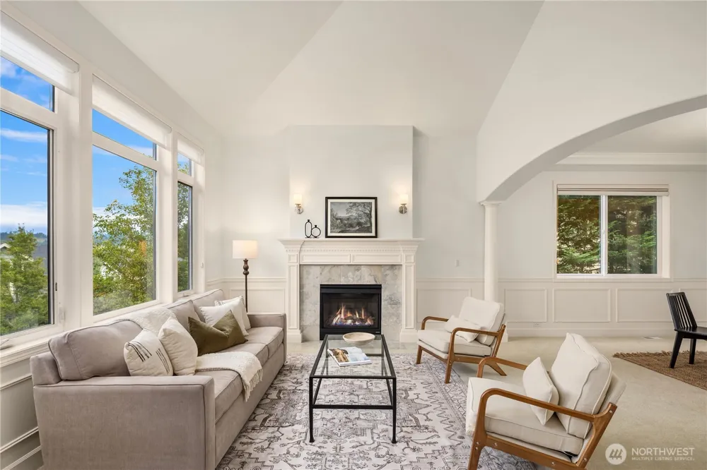 2759 NW Pine Cone Place Issaquah, WA 98027