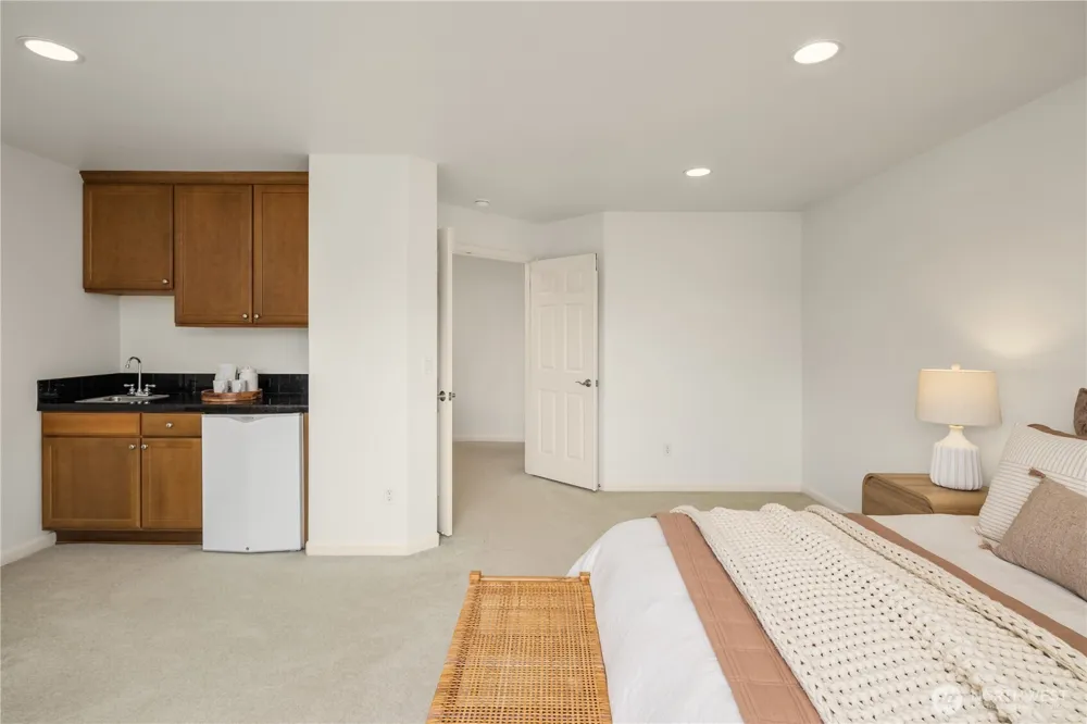2759 NW Pine Cone Place Issaquah, WA 98027