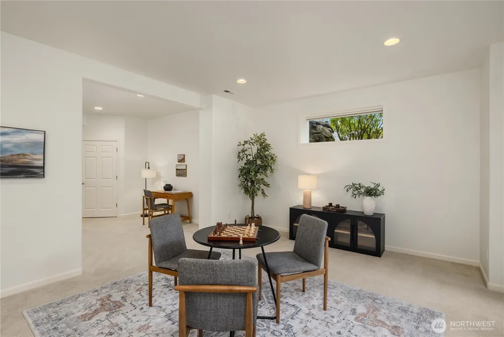 2759 NW Pine Cone Place Issaquah, WA 98027