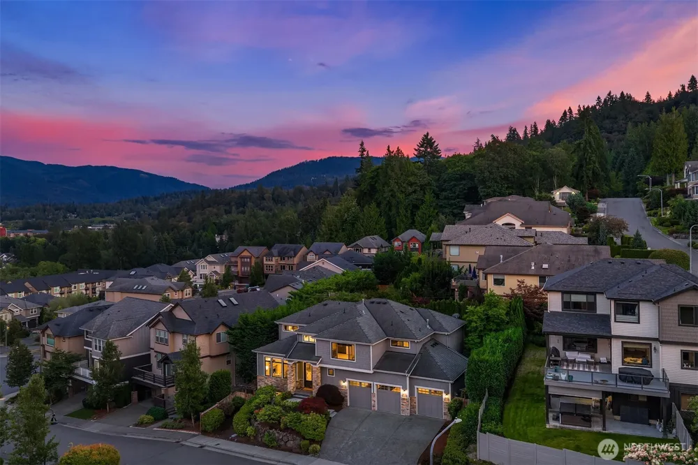 2759 NW Pine Cone Place Issaquah, WA 98027