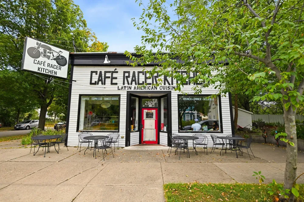 2924 E 25th Street Minneapolis, MN 55406