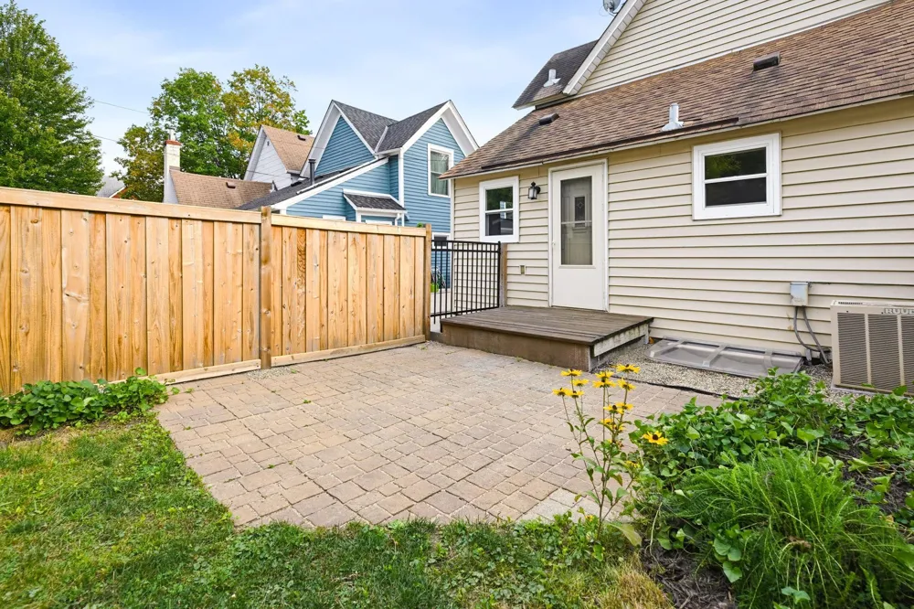 2924 E 25th Street Minneapolis, MN 55406