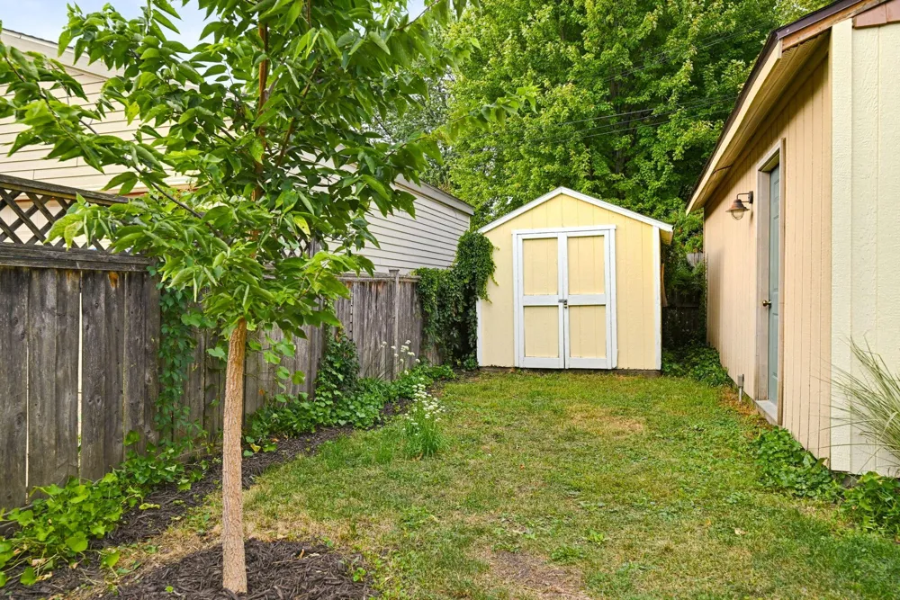 2924 E 25th Street Minneapolis, MN 55406