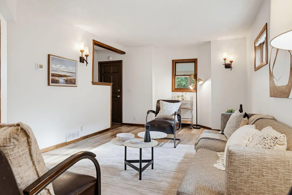 2924 E 25th Street Minneapolis, MN 55406
