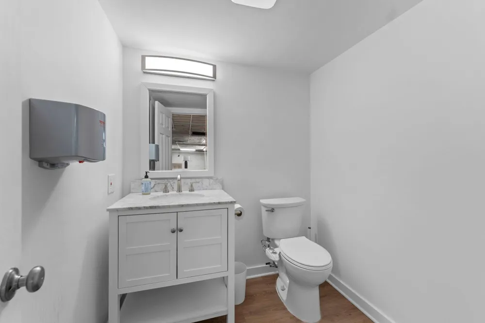4251 Nicollet Avenue Minneapolis, MN 55409