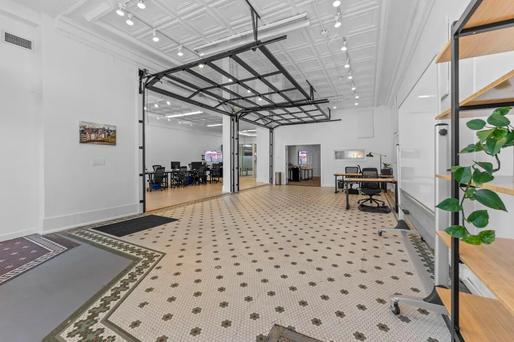 4251 Nicollet Avenue Minneapolis, MN 55409