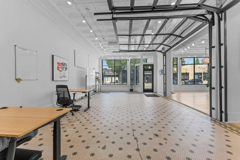 4251 Nicollet Avenue Minneapolis, MN 55409