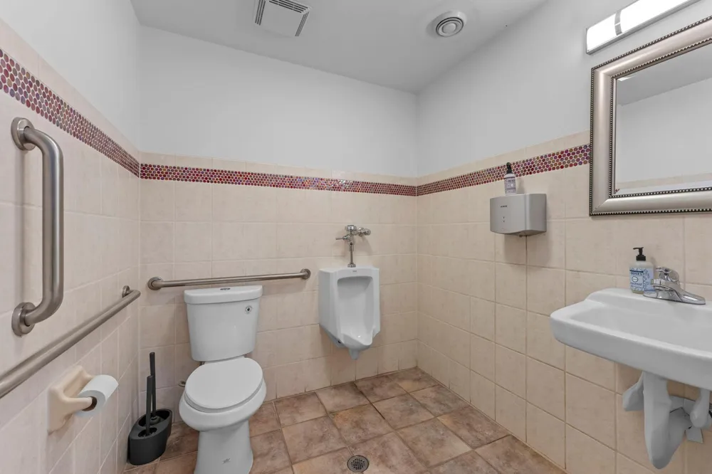4251 Nicollet Avenue Minneapolis, MN 55409