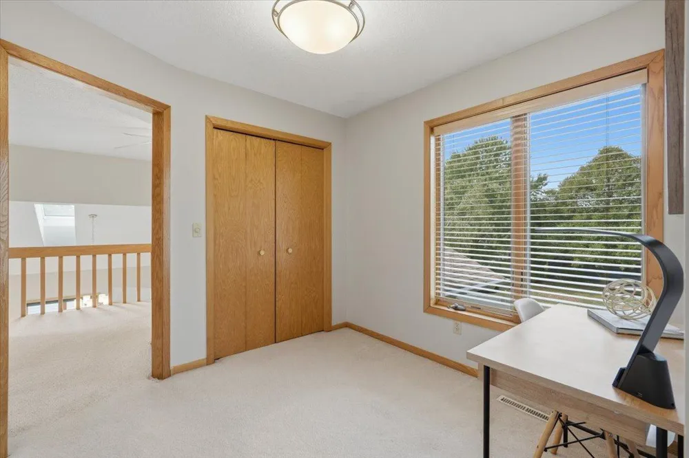 8006 Cooper Avenue Inver Grove Heights, MN 55076