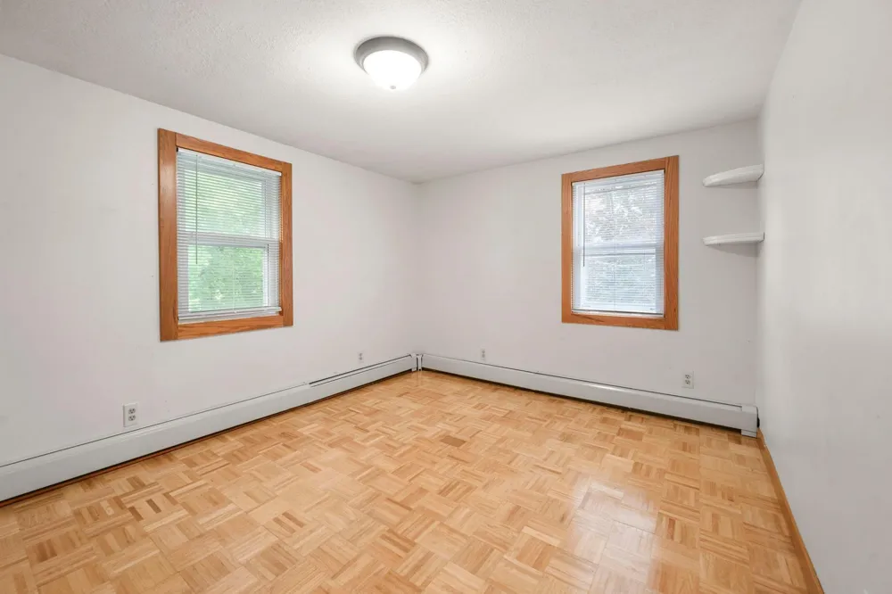 62 Juniper Street Mahtomedi, MN 55115