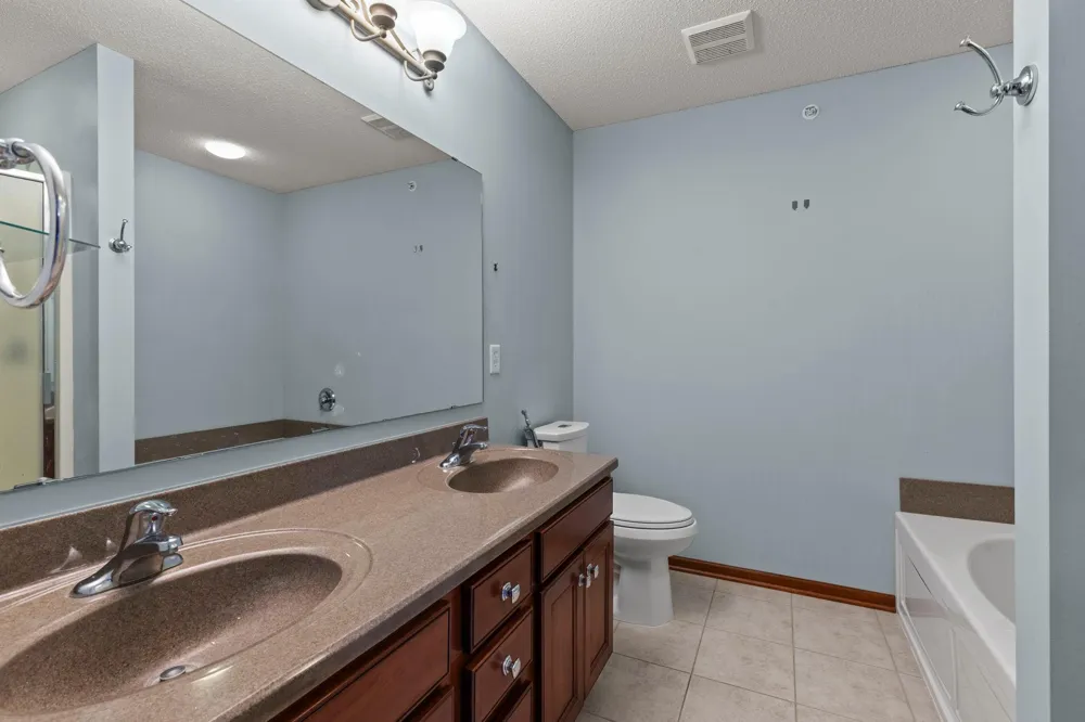 16217 50th Avenue Plymouth, MN 55446