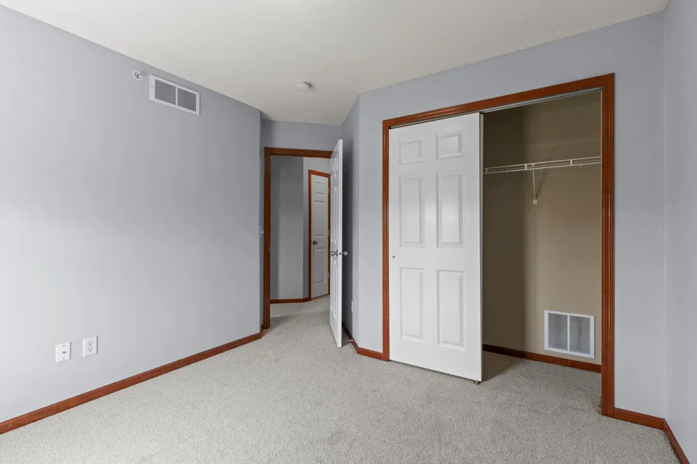 16217 50th Avenue Plymouth, MN 55446