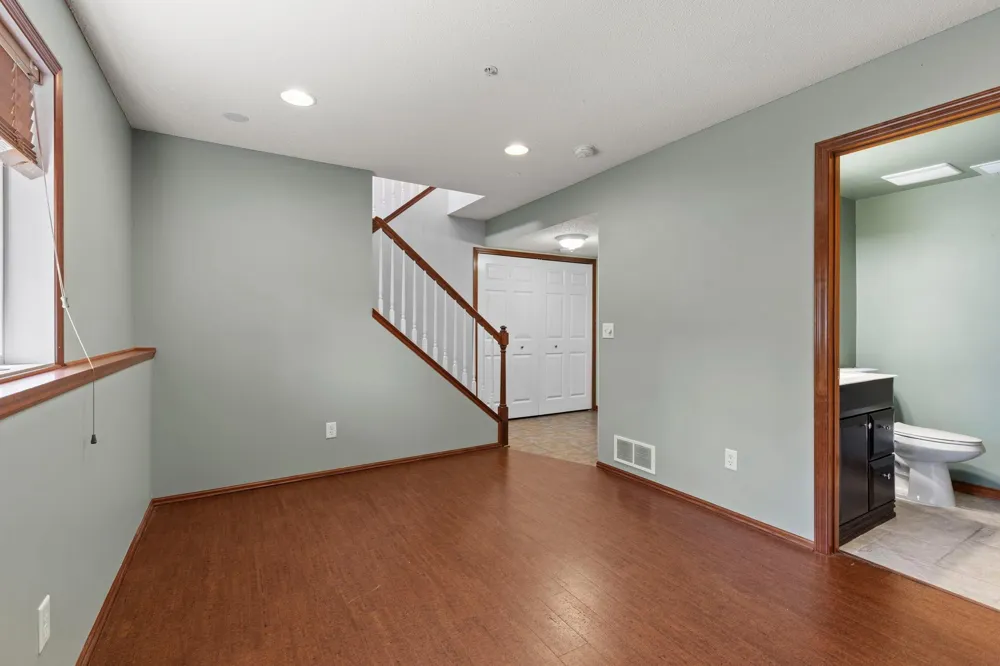 16217 50th Avenue Plymouth, MN 55446