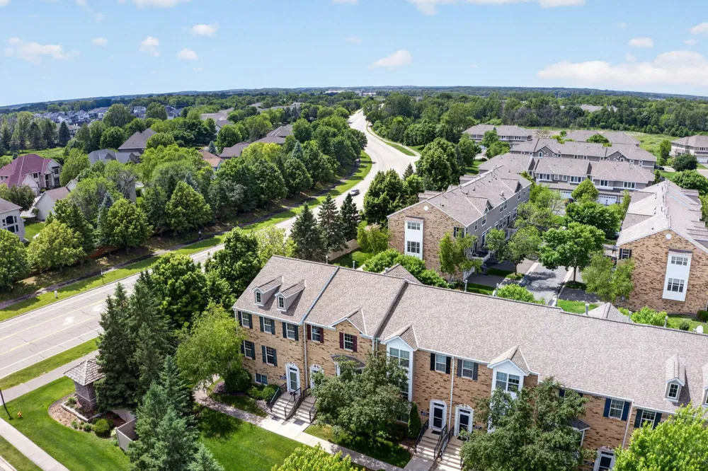 16217 50th Avenue Plymouth, MN 55446