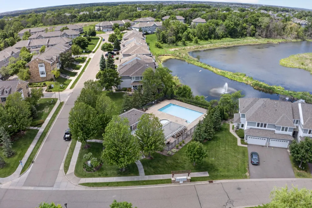 16217 50th Avenue Plymouth, MN 55446