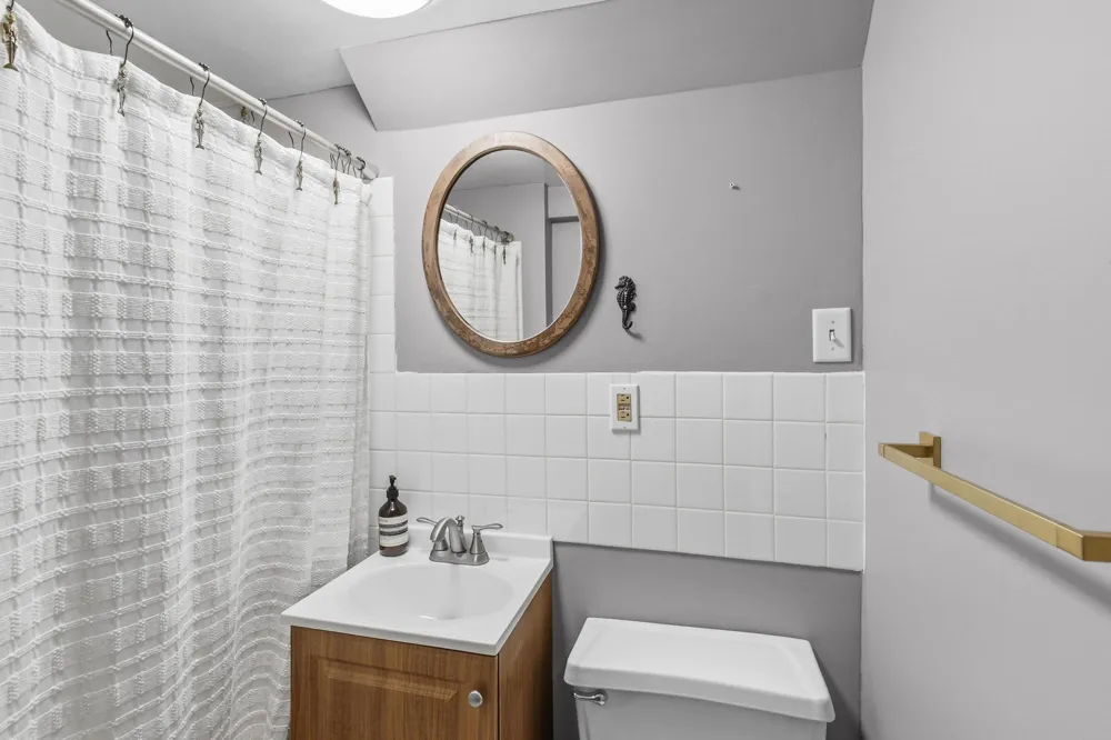 3230 Colfax Avenue Minneapolis, MN 55412