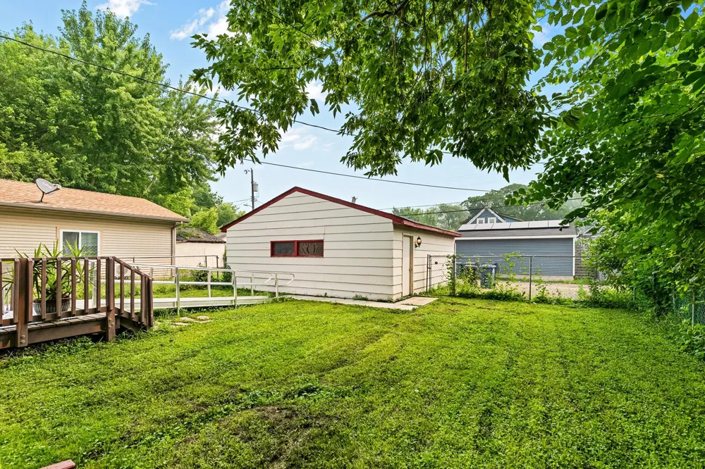 3230 Colfax Avenue Minneapolis, MN 55412