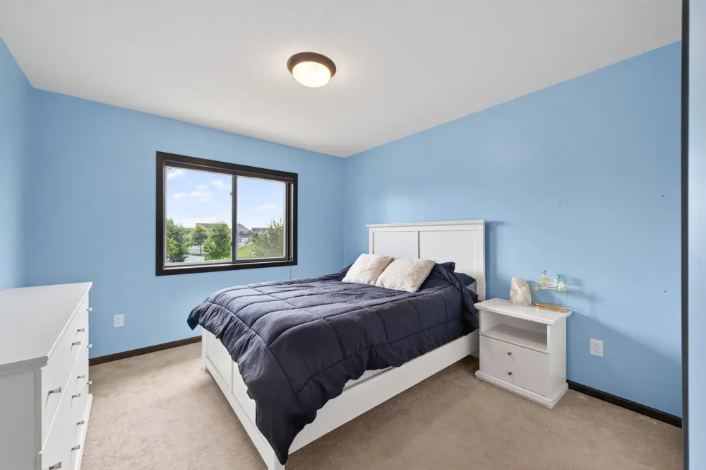 13959 Ashford Path Rosemount, MN 55068