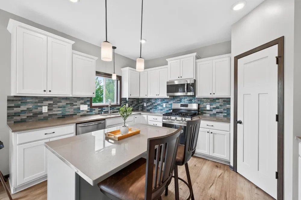13959 Ashford Path Rosemount, MN 55068