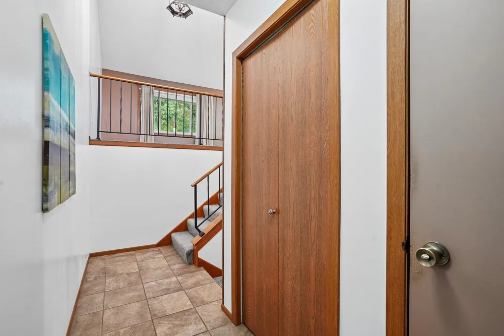 412 Whispering River Lane Farmington, MN 55024
