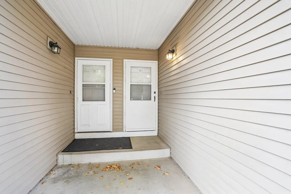 412 Whispering River Lane Farmington, MN 55024