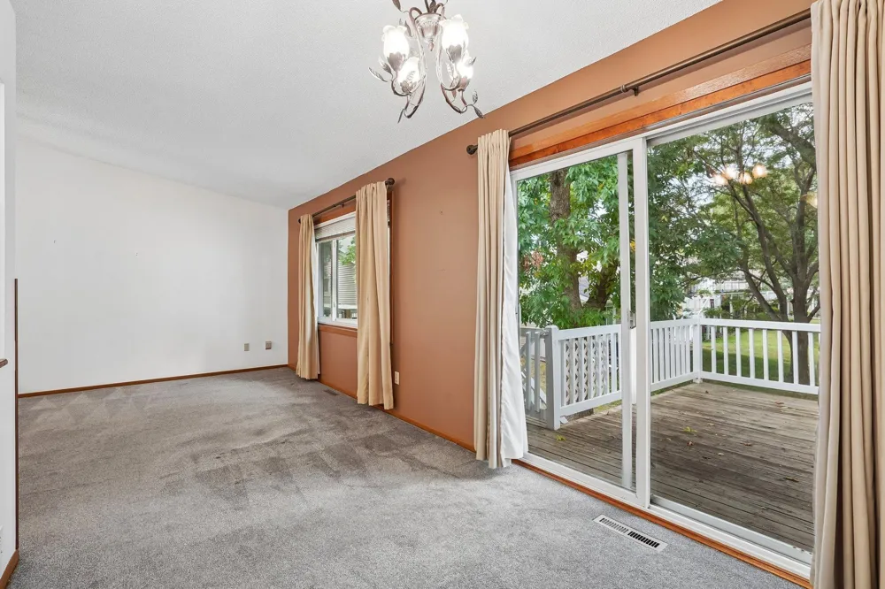 412 Whispering River Lane Farmington, MN 55024