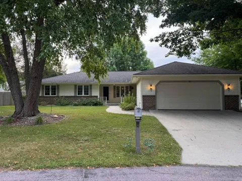 15 Caroletta Court