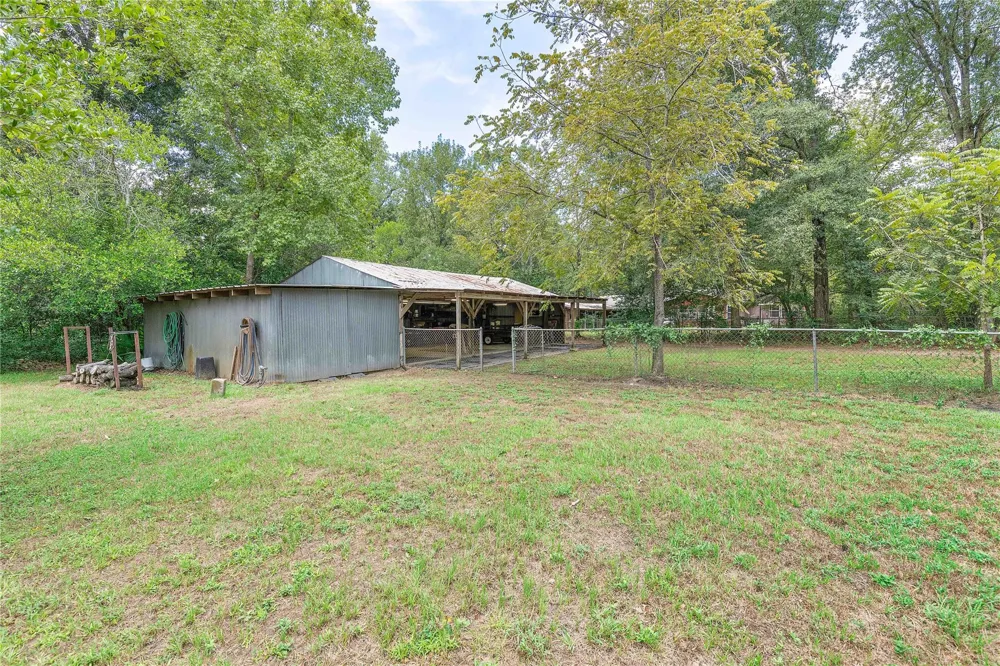 13240 Old Texaco Road Conroe, TX 77302