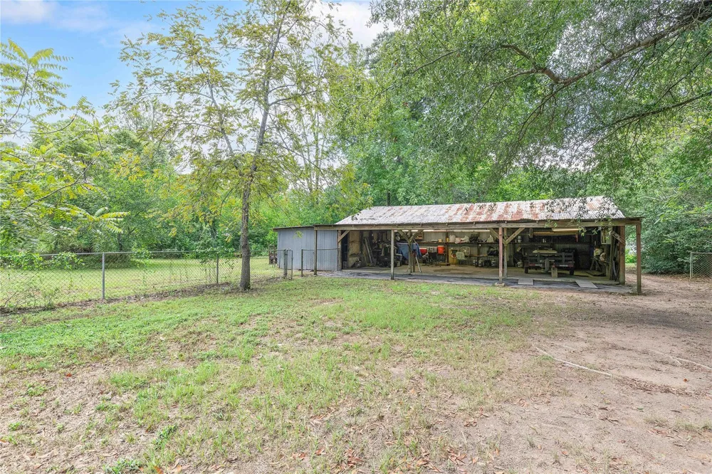 13240 Old Texaco Road Conroe, TX 77302