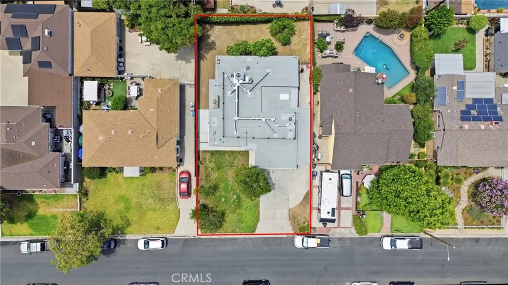 10227 Mcvine Sunland, CA 91040