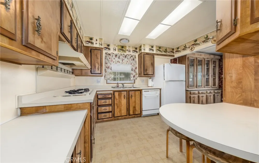 9401 Sharondale Calimesa, CA 92320