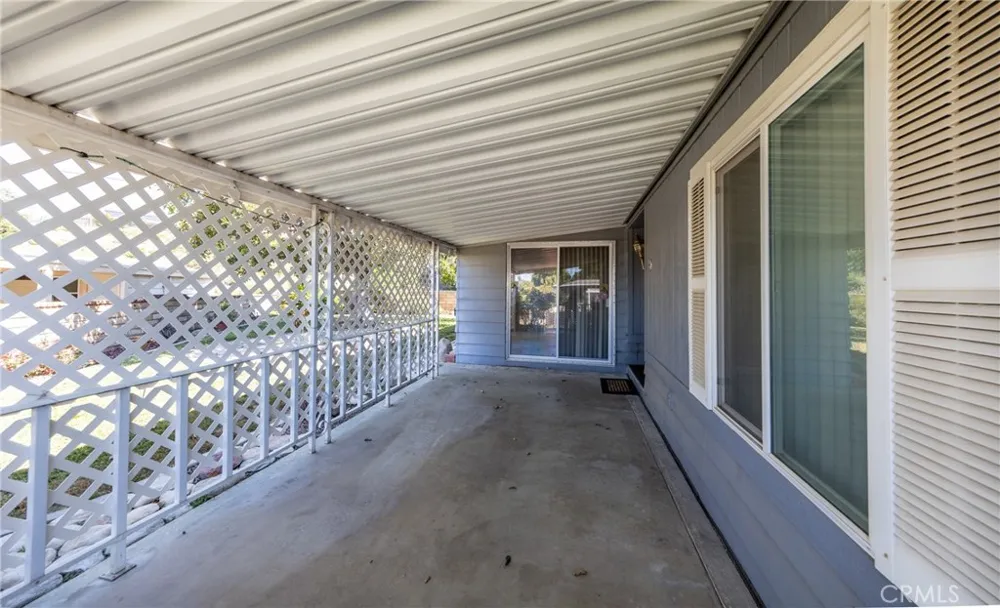 9401 Sharondale Calimesa, CA 92320
