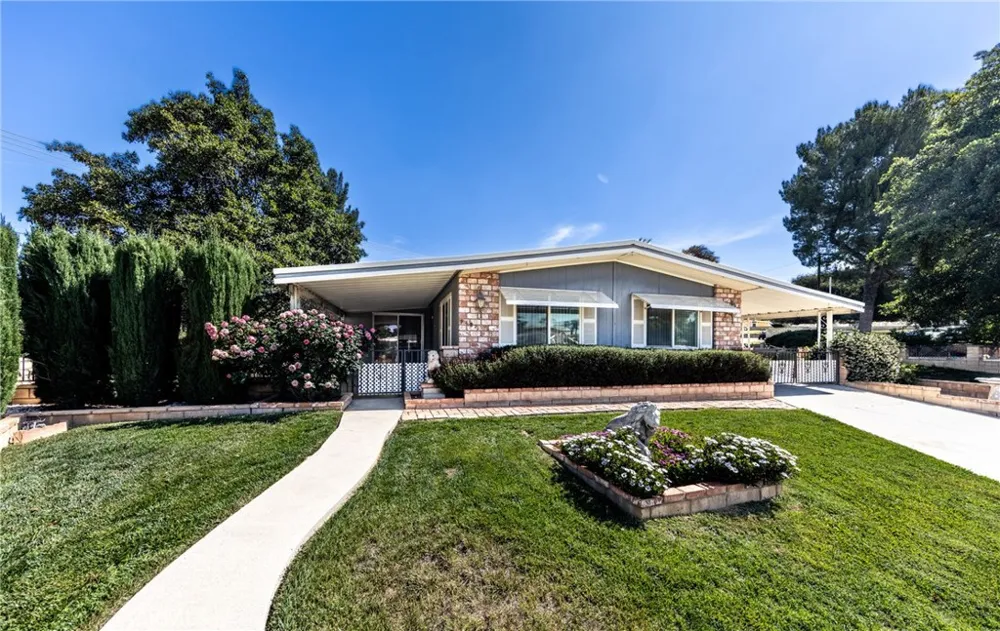 9401 Sharondale Calimesa, CA 92320