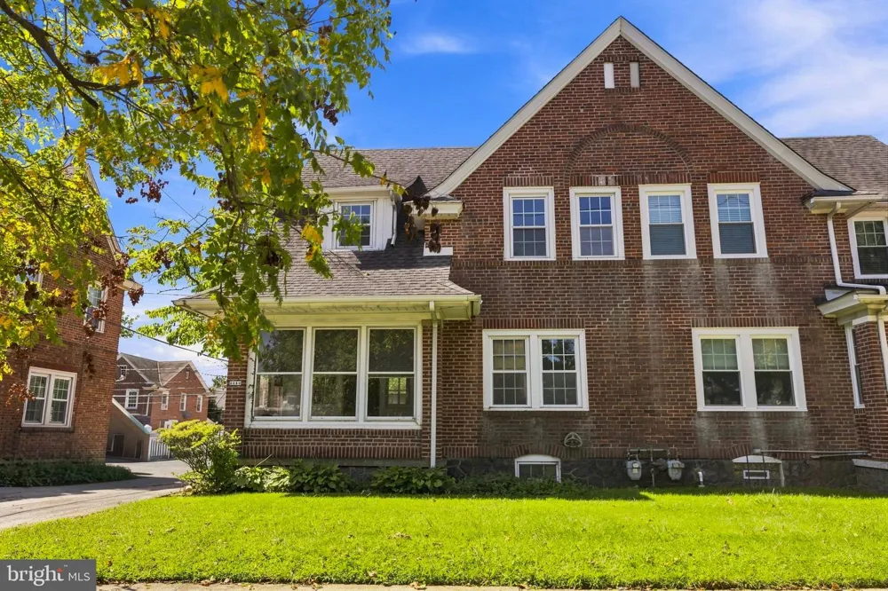 2114 LANCASTER AVENUE Wilmington, DE 19805