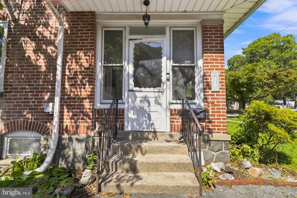 2114 LANCASTER AVENUE Wilmington, DE 19805