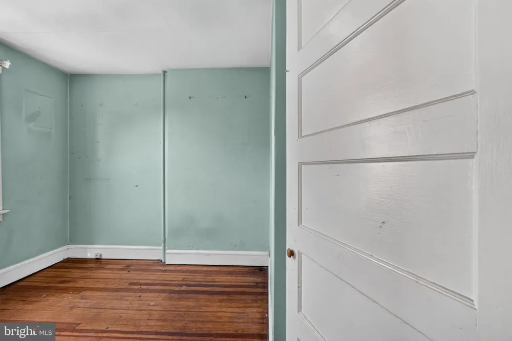 2114 LANCASTER AVENUE Wilmington, DE 19805