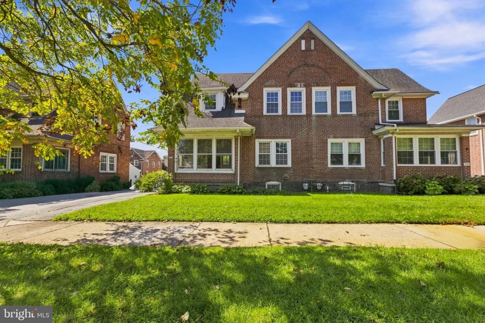 2114 LANCASTER AVENUE Wilmington, DE 19805
