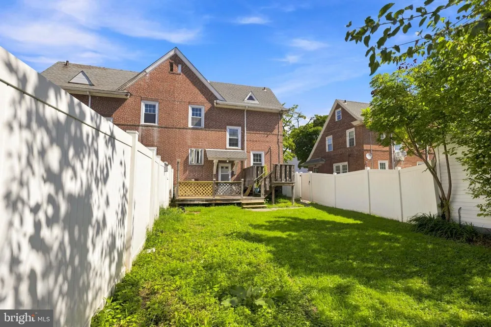 2114 LANCASTER AVENUE Wilmington, DE 19805