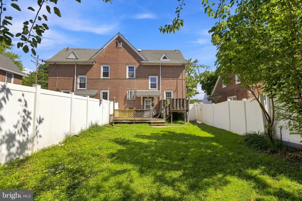 2114 LANCASTER AVENUE Wilmington, DE 19805