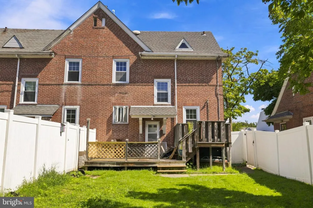2114 LANCASTER AVENUE Wilmington, DE 19805