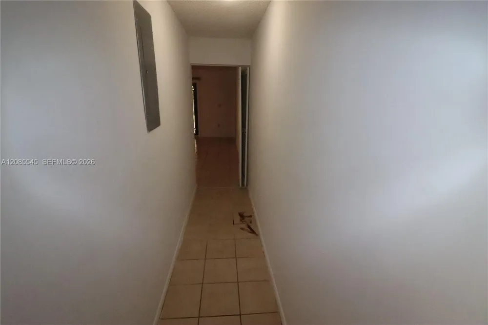 2426 SW 109th Ct Miami, FL 33165