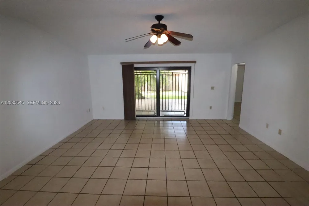 2426 SW 109th Ct Miami, FL 33165